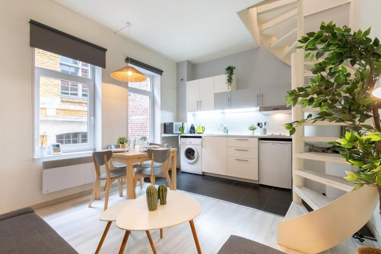 Апартаменты Vieux Lille Bright Duplex ! 3Pers Экстерьер фото